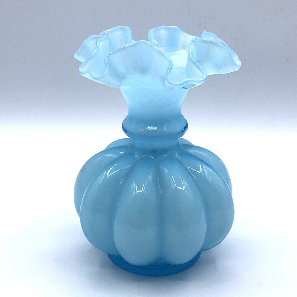 Vintage Fenton Blue Ribbed Melon Ball Bud Ruffled Vase 5.5"